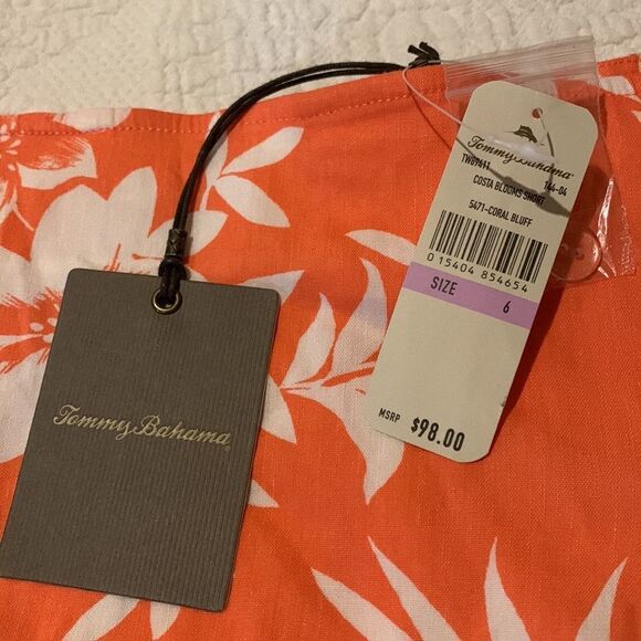 Tommy Bahama coastal bloom shorts. Size 6 - Picture 3 of 11